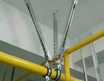 闸阀支撑架的质量要求。价格决定了万秀抗震支撑框架的质量。